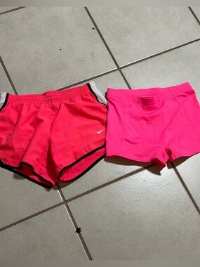 Nike Kids Girl Hot Pink Athletic Casual Shorts  Swim/Active Shorts size M